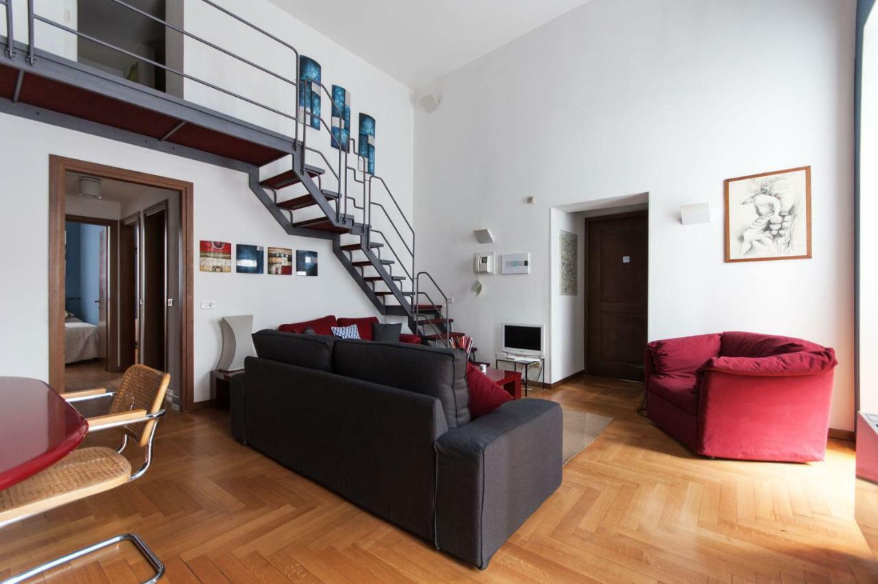 Fancy Blue Duomo Duplex Apartement Milán Exterior foto